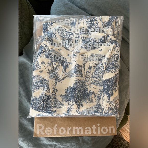 Reformation Kourtney Dress - Picture 10 of 10